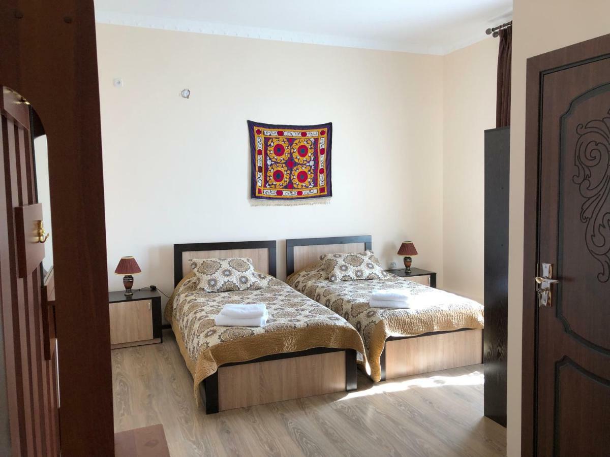 Saroy Guest House Samarkand Exteriör bild